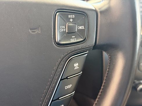 Used 2012 Hyundai Equus Signature RWD image 21