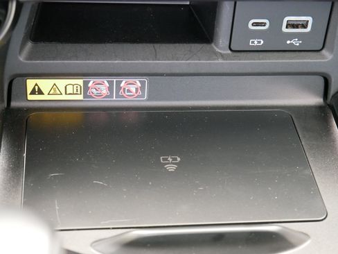 Certified 2025 Lexus NX 350h AWD w/ Accessory Package (2T) image 32