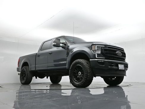 Used 2021 Ford F250 Lariat image 48