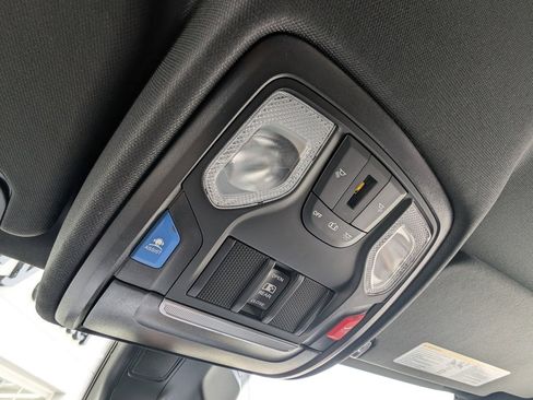 New 2026 RAM 1500 4x4 Crew Cab image 32