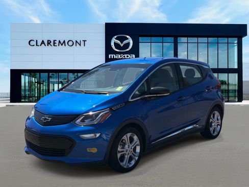 Used 2021 Chevrolet Bolt LT FWD image 3