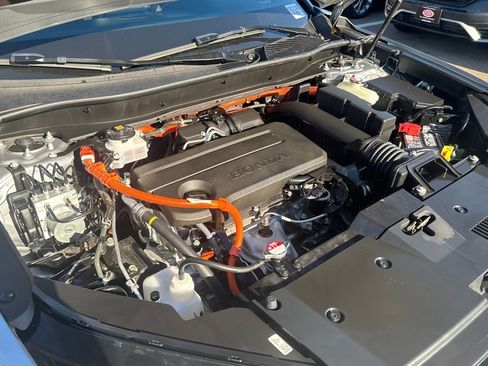Used 2025 Honda CR-V Sport image 43