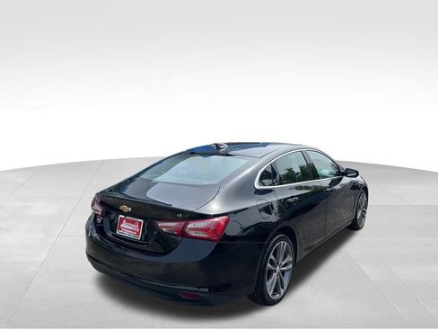 Used 2022 Chevrolet Malibu LT FWD image 4