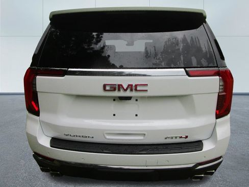 New 2026 GMC Yukon AT4 w/ AT4 Premium Plus Package AWD/4WD image 9