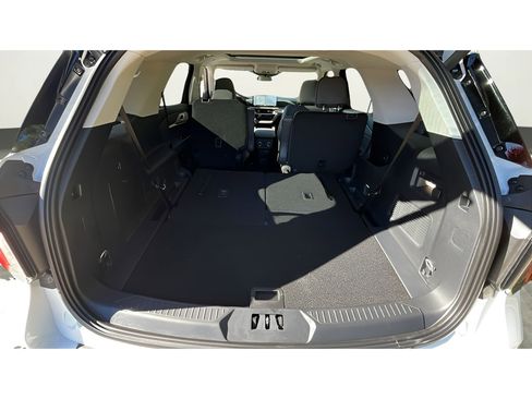 New 2026 Ford Explorer Active w/ Active Comfort Package image 28