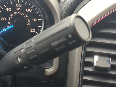 Used 2017 Ford F150 Lariat image 26