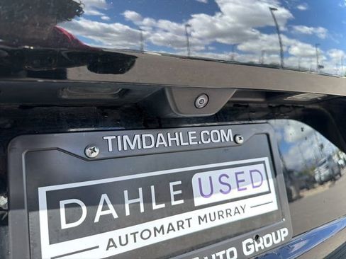 Used 2023 Jeep Grand Cherokee L Overland image 6