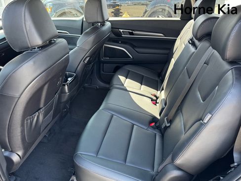 New 2025 Kia Telluride LX image 11