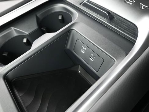 New 2026 Nissan Armada SV image 22