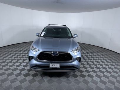 Used 2022 Toyota Highlander Platinum