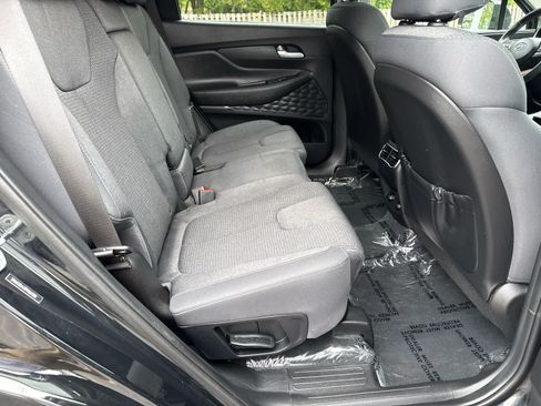 Used 2023 Hyundai Santa Fe SEL AWD/4WD image 14