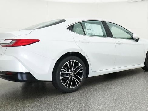 New 2026 Toyota Camry XLE image 25