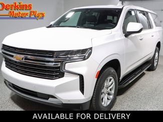 Used 2023 Chevrolet Suburban LT video 1