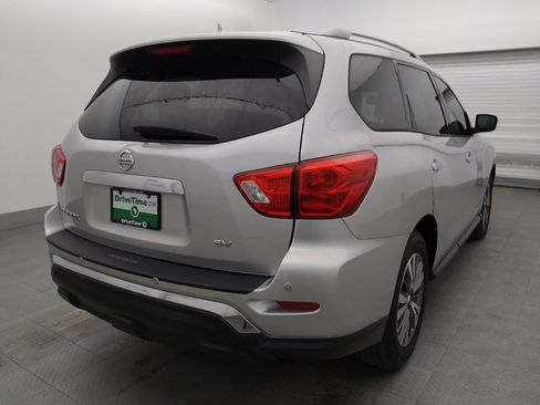 Used 2020 Nissan Pathfinder SV FWD image 9