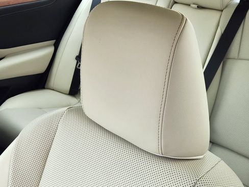 Certified 2025 Lexus ES 350 w/ Premium Package FWD image 24