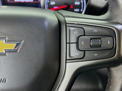 Used 2021 Chevrolet Silverado 1500 LT RWD image 13