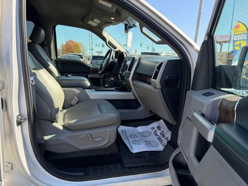 Used 2018 Ford F150 Lariat image 10