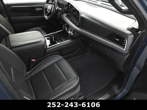 Used 2025 Chevrolet Tahoe Premier image 49