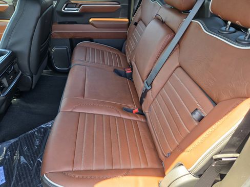 New 2026 GMC Sierra 1500 Denali Ultimate AWD/4WD image 6