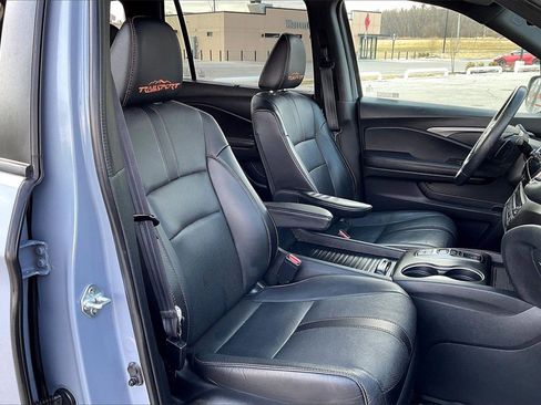 Used 2022 Honda Passport TrailSport image 7