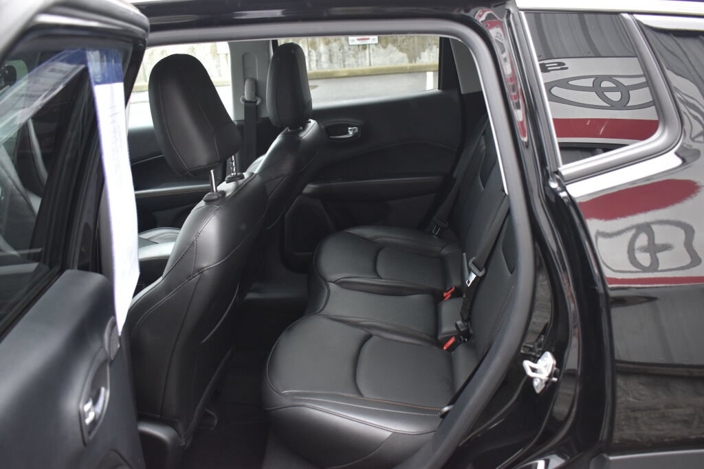 Used 2021 Jeep Compass Limited w/ Sun and Sound Group AWD/4WD image 20