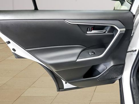 Certified 2025 Toyota RAV4 XLE image 19