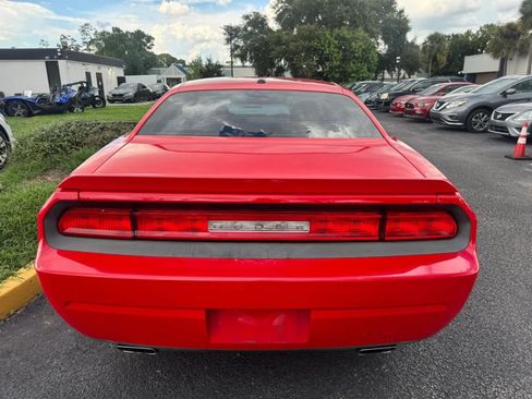 Used 2013 Dodge Challenger R/T RWD image 5