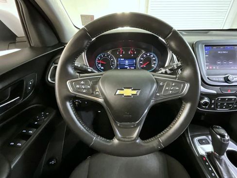 Certified 2021 Chevrolet Equinox LT AWD/4WD image 11
