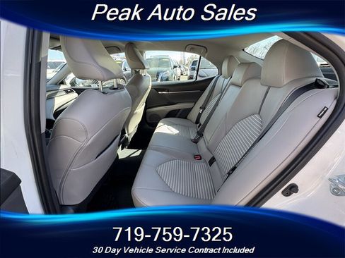 Used 2023 Toyota Camry SE image 26