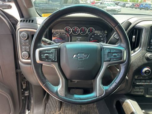 Used 2021 Chevrolet Silverado 1500 LT Trail Boss w/ Convenience Package II AWD/4WD image 24