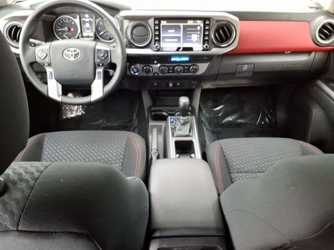 Certified 2023 Toyota Tacoma SR5 image 9