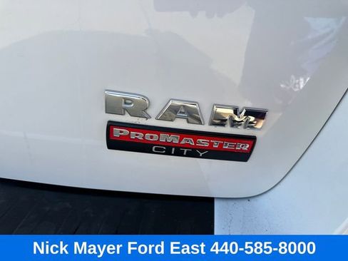 Used 2022 RAM ProMaster City Tradesman FWD image 11