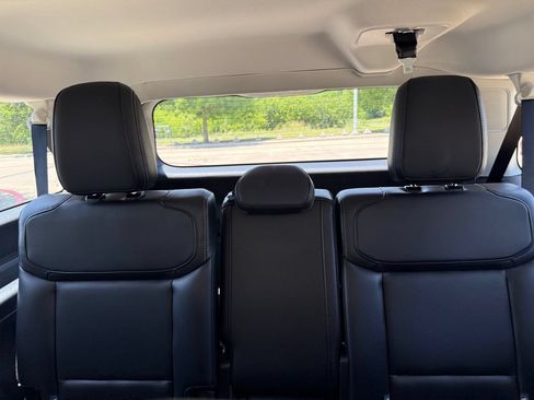Used 2025 Ford Expedition Max Platinum AWD/4WD image 22