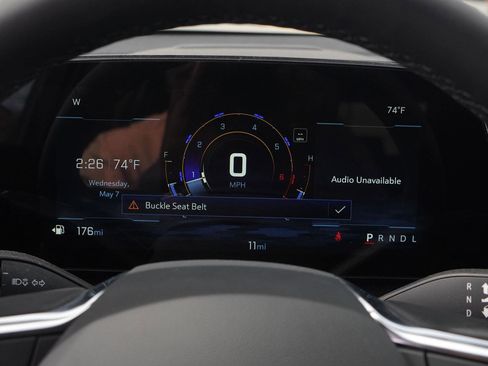 New 2025 Chevrolet Equinox LT w/ Safety and Technology Package image 16