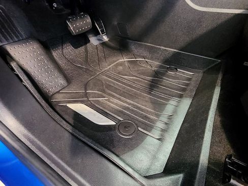 Used 2019 Chevrolet Blazer RS w/ Sun and Wheels Package image 25