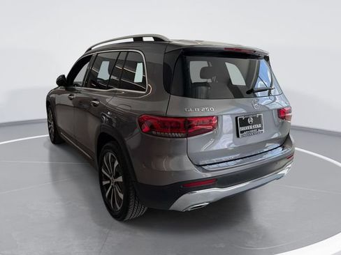 Used 2023 Mercedes-Benz GLB 250 4MATIC image 6