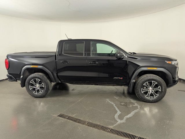 Used 2023 GMC Canyon AT4 w/ Technology Package AWD/4WD image 8