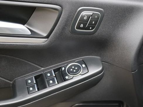 Used 2023 Ford Escape Platinum AWD/4WD image 18
