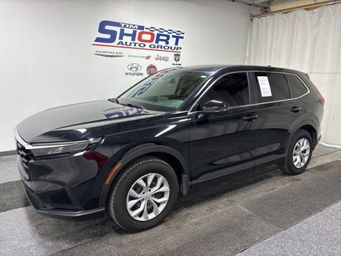 Used 2024 Honda CR-V LX image 1