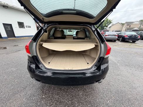 Used 2010 Toyota Venza AWD w/ Convenience Pkg image 56