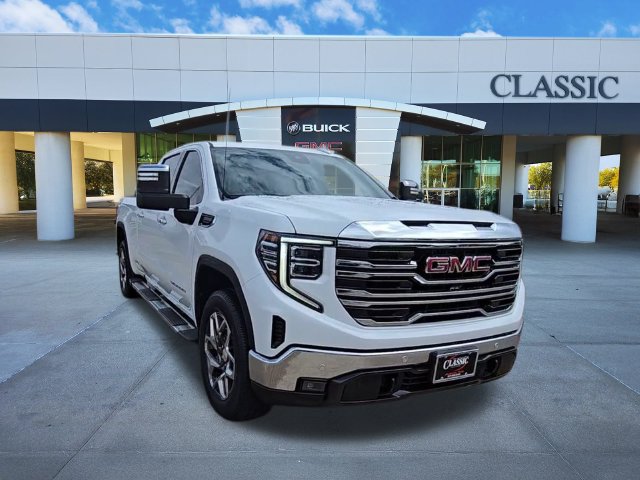 Used 2023 GMC Sierra 1500 SLT AWD/4WD image 2