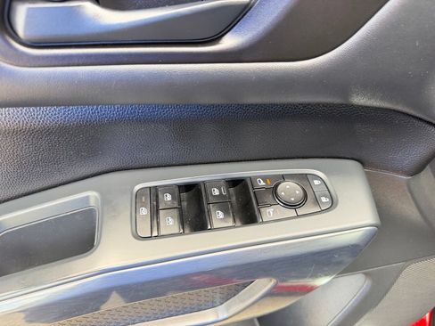 Used 2023 Nissan Pathfinder Rock Creek AWD/4WD image 27