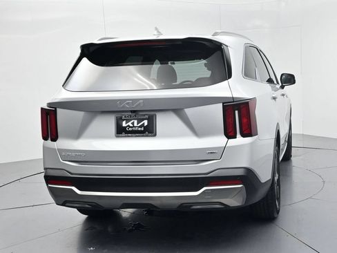 Certified 2025 Kia Sorento EX w/ EX Panoramic Sunroof Package AWD/4WD image 7