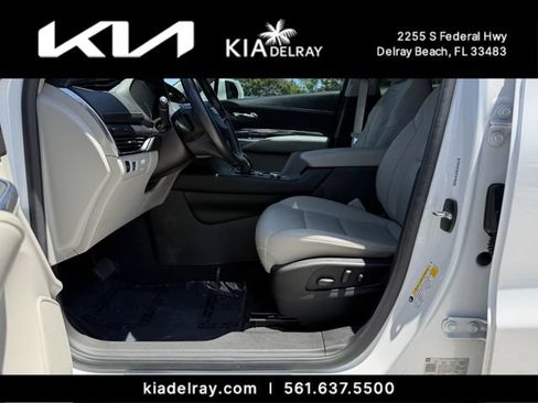 Used 2020 Cadillac XT4 Luxury FWD image 17