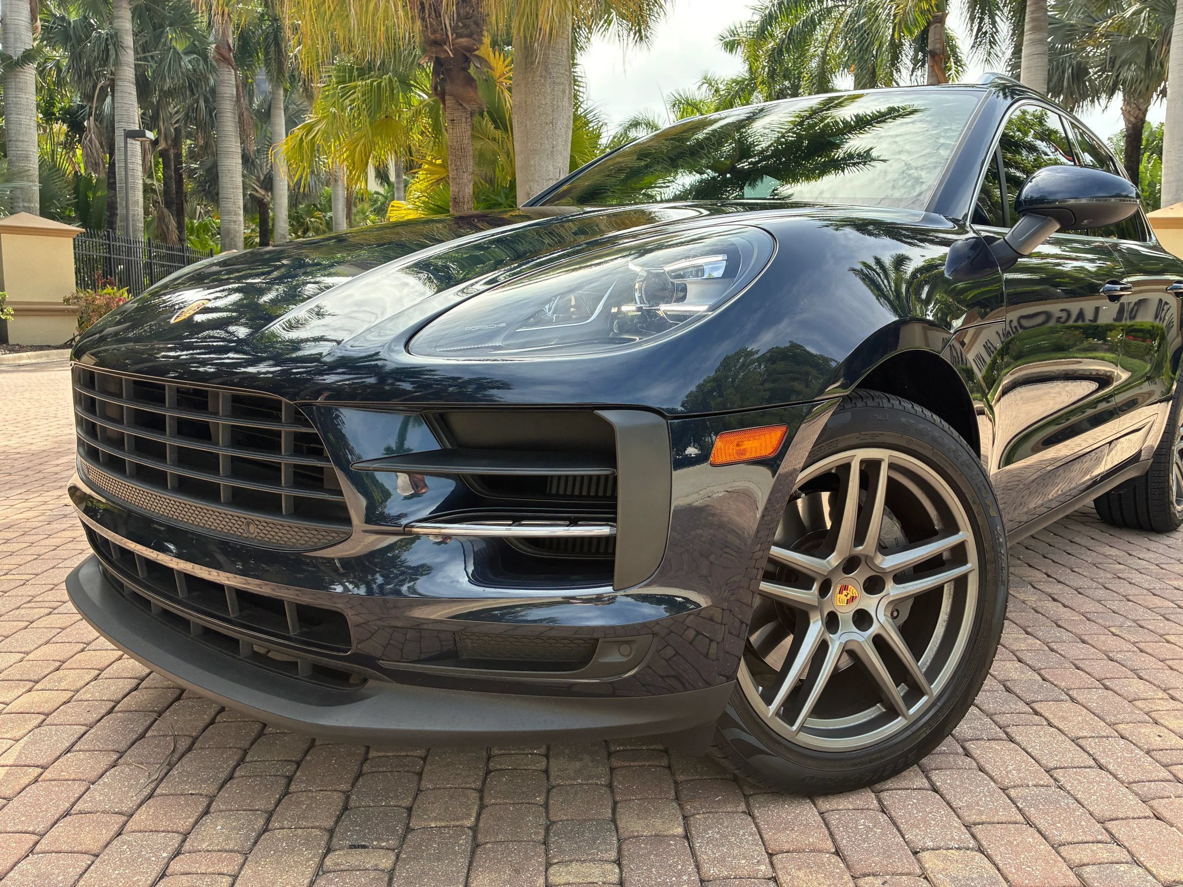 Used 2019 Porsche Macan S AWD/4WD image 8