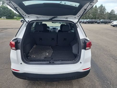 Used 2023 Chevrolet Equinox LS w/ LS Convenience Package AWD/4WD image 18
