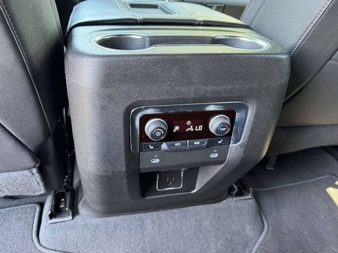 Used 2024 Chevrolet Tahoe RST w/ Luxury Package AWD/4WD image 18