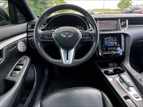 Used 2023 INFINITI QX50 Sport FWD image 6