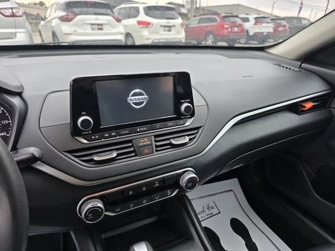Used 2021 Nissan Altima 2.5 S image 27