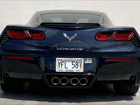 Used 2015 Chevrolet Corvette Stingray Coupe RWD image 5